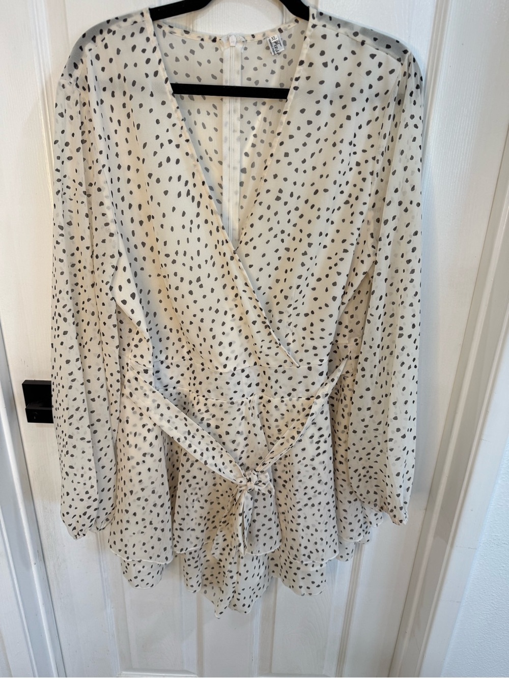 Cream Polka Dot Wrap Romper XL Long Sleeve Tie Waist